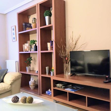 Apartamento En Oviedo,Wifi المظهر الخارجي الصورة