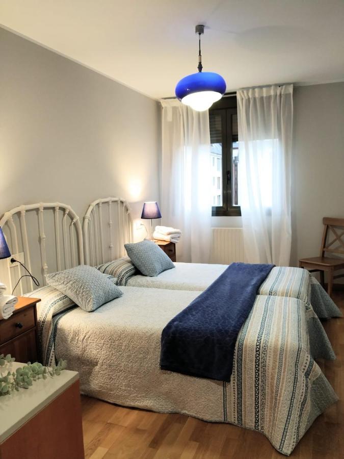 Apartamento En Oviedo,Wifi المظهر الخارجي الصورة