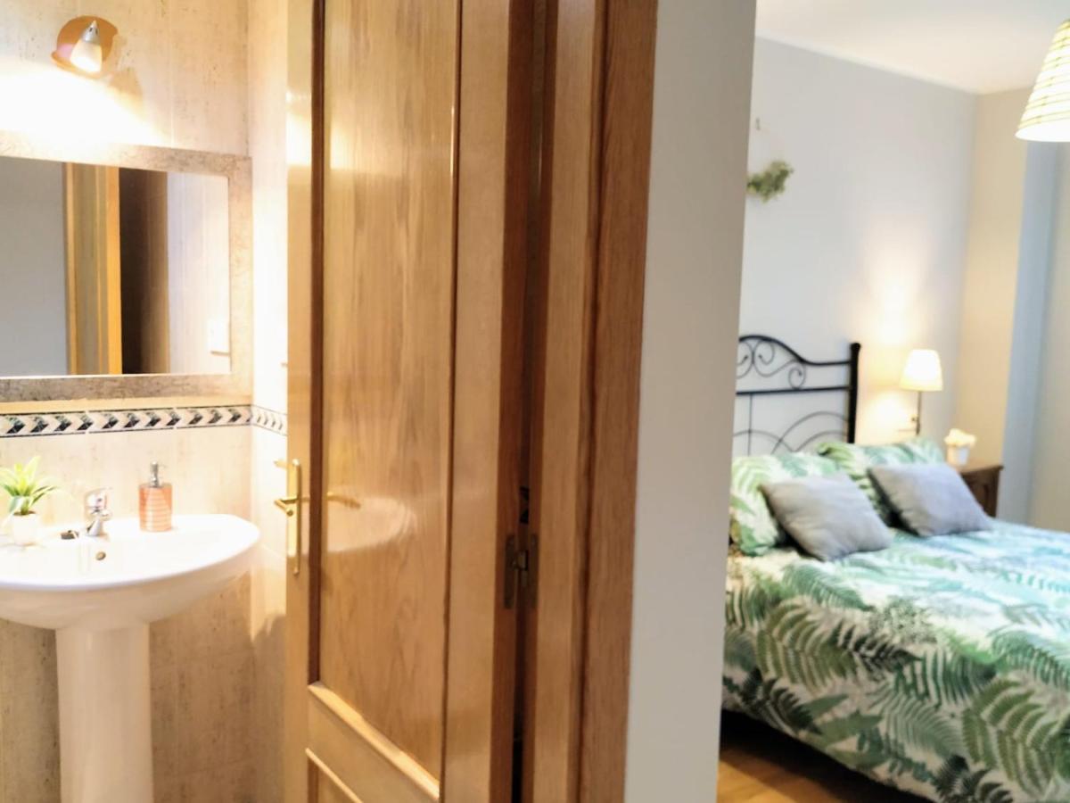 Apartamento En Oviedo,Wifi المظهر الخارجي الصورة