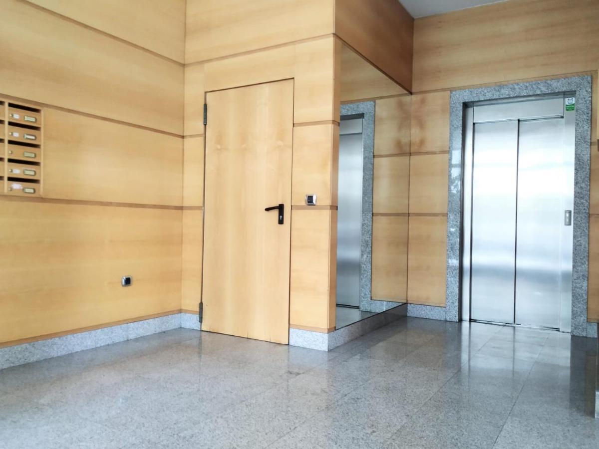 Apartamento En Oviedo,Wifi المظهر الخارجي الصورة