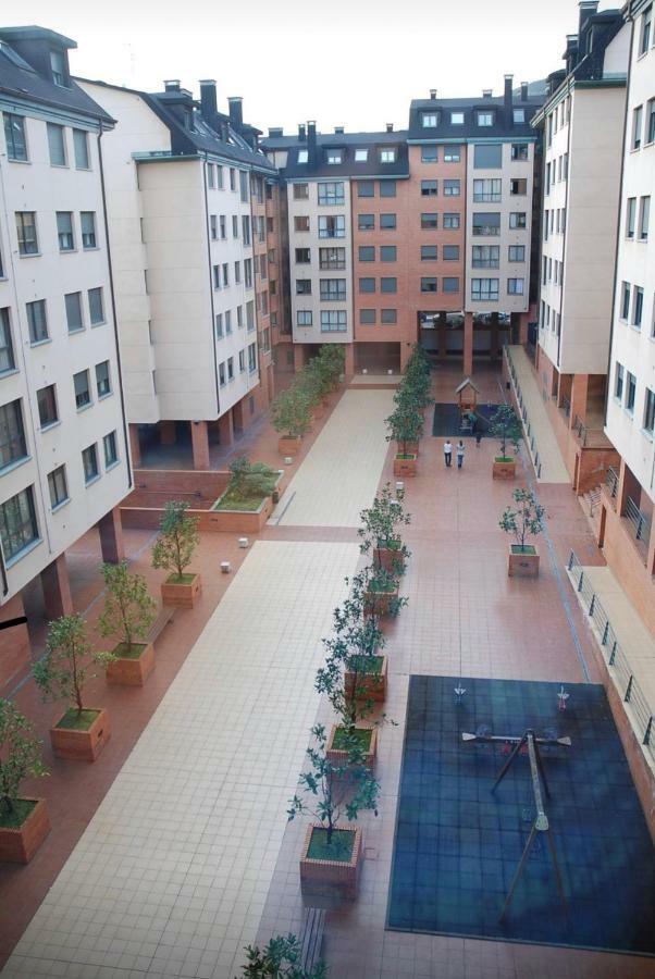 Apartamento En Oviedo,Wifi المظهر الخارجي الصورة